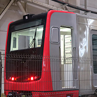 Primeros trenes NS16 armados en Chile se incorporan a los servicios de Metro